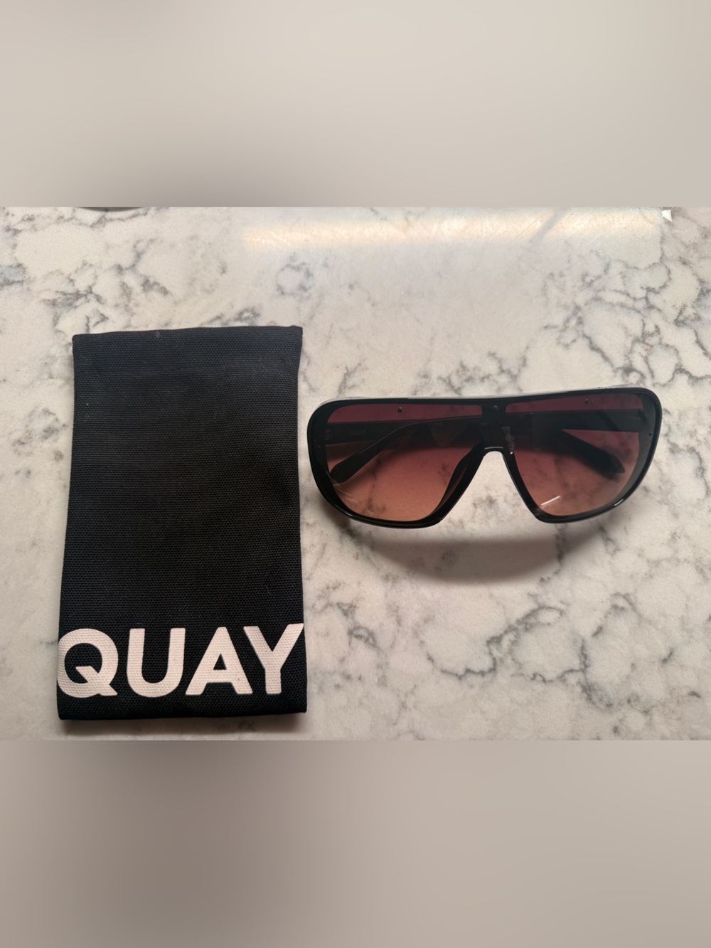 Quay Australia Black Frame Sunglasses with Brown Gradient Lenses - Picture 3 of 4